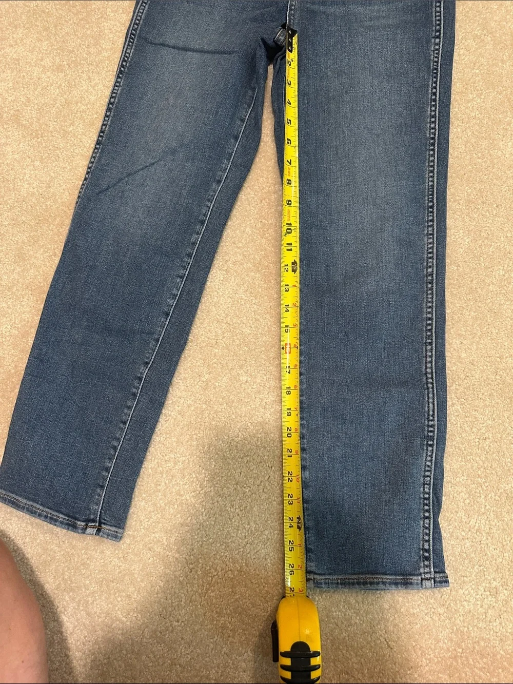 Madewell Women's Straight-Leg Jeans in Medium Blue Wash